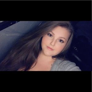 Meet your Posher, Melanie